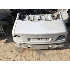 BMW E39 ARKA BAGAJ KAPAĞI