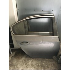 BMW E60 SAĞ ARKA KAPI