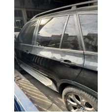 BMW E70 X5 SOL ARKA KAPI