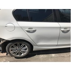 BMW E87 SAĞ ARKA KAPI