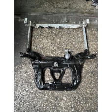 MERCEDES W118 CLA ÖN MOTOR TRAVERSİ