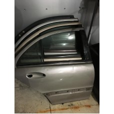 MERCEDES W203 KASA SAĞ ARKA KAPI