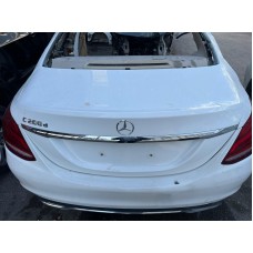 MERCEDES W205 KASA BAGAJ KAPAĞI 