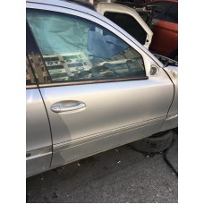 MERCEDES W211 KASA SAĞ ÖN KAPI
